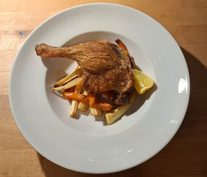 Entenkeulen mit Wurzelgemüse